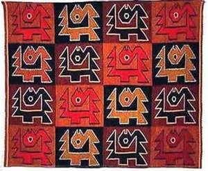 02 – L actividad textil en el antiguo Perú, fue el centro del desarrollo artístico y tecnológico. Con ella se inician las expresiones de la mas alta calidad estilística e ideológica y es sin duda la actividad mas importante de todas. Su magnifica historia comienza un día de abril de 1526